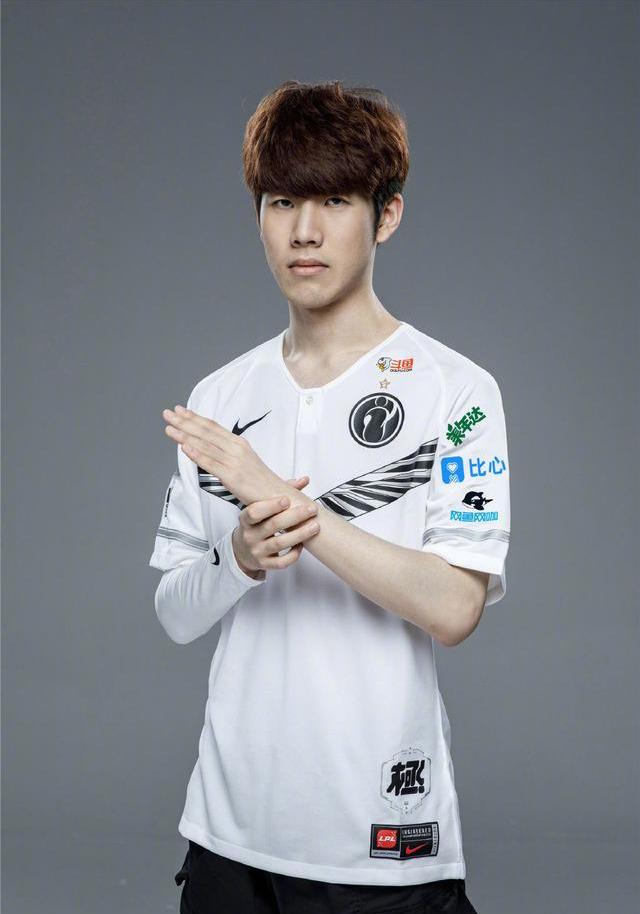 子U型场地 子U型场地