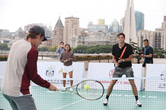 用了高科技 用了高科技